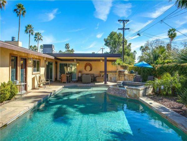 Palm Springs Home 948838