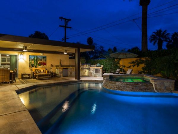 Palm Springs Home 948838