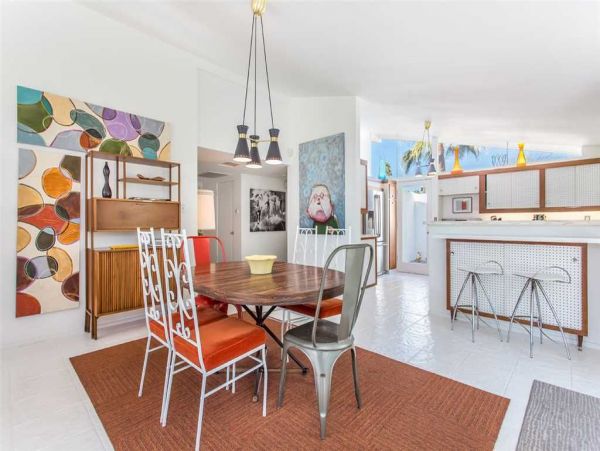 Palm Springs Home 948839