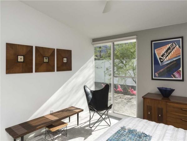 Palm Springs Home 948839