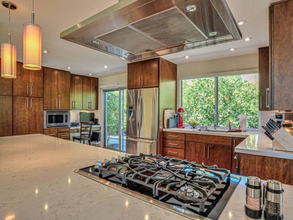 Palm Springs Home 948840