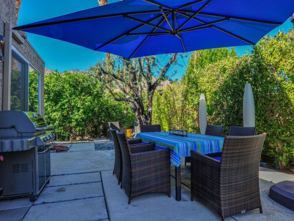 Palm Springs Home 948840