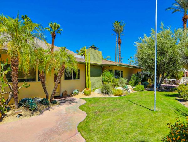 Palm Springs 6 Bedroom Home Sleeps 12 Guests