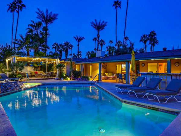 Palm Springs 6 Bedroom Home Sleeps 12 Guests