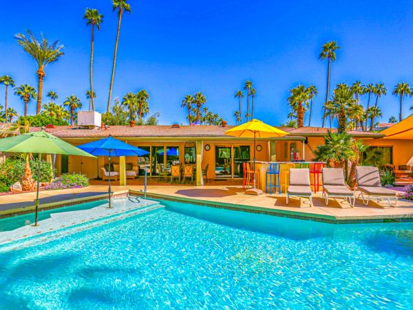 Palm Springs 6 Bedroom Home Sleeps 12 Guests