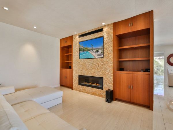 Palm Springs Home 948842