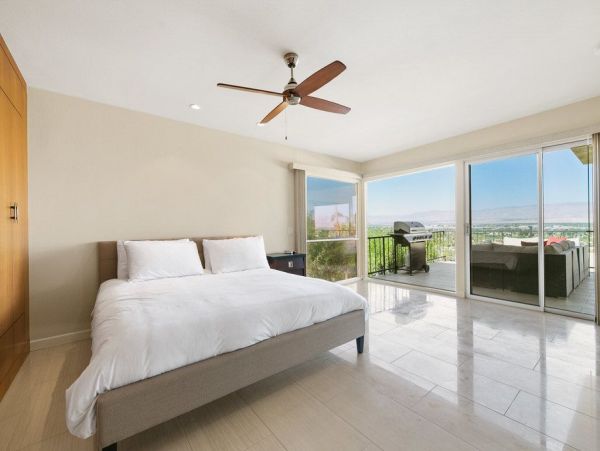 Palm Springs Home 948842