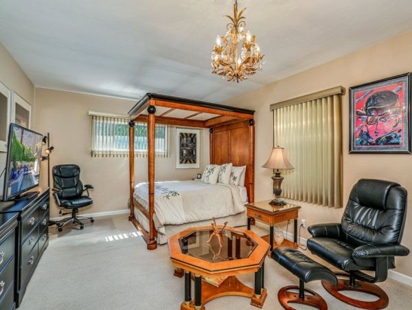 Palm Springs Home 948843