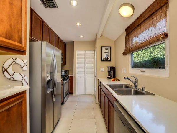 Palm Springs Home 948844