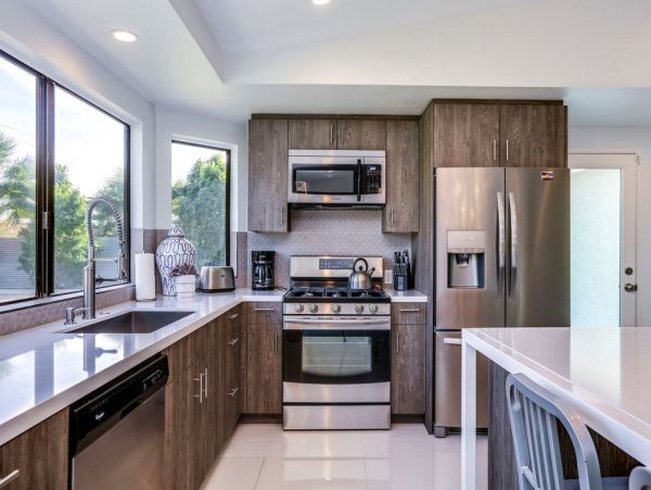Palm Springs Home 948845