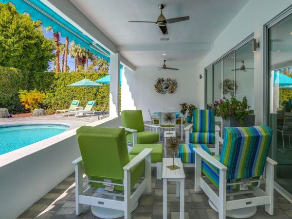 Palm Springs Home 948846