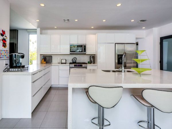Palm Springs Home 948846