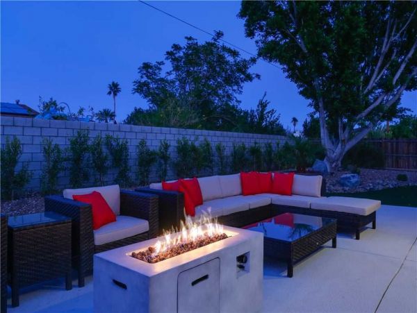 Palm Springs Home 948847
