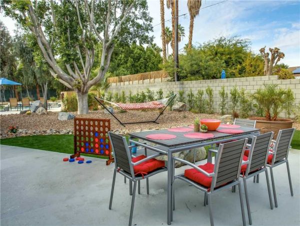Palm Springs Home 948847