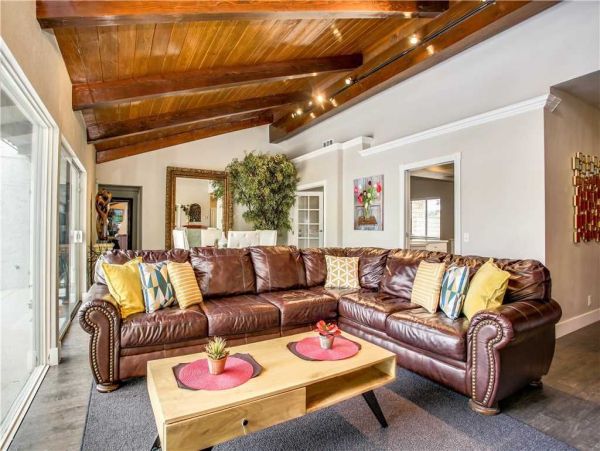 Palm Springs Home 948847