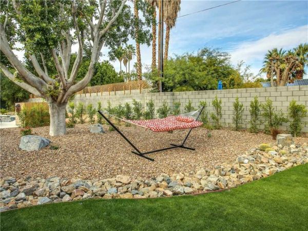 Palm Springs Home 948847