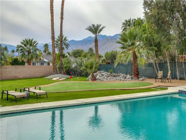 Palm Springs Home 948847
