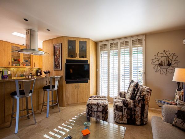 Palm Springs Home 948848