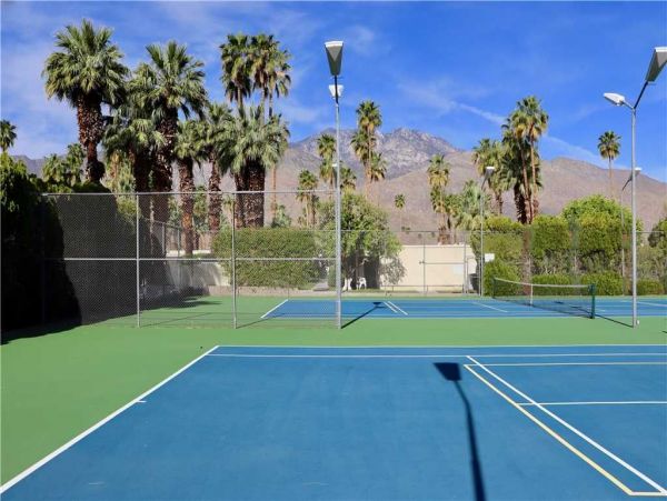 Palm Springs Home 948848