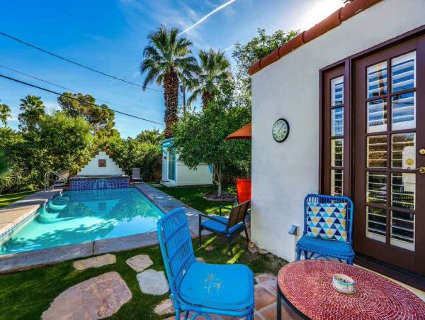 Palm Springs Home 948849