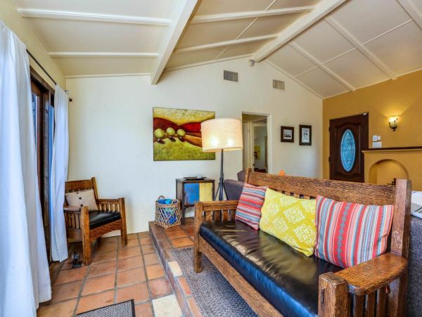 Palm Springs Home 948849