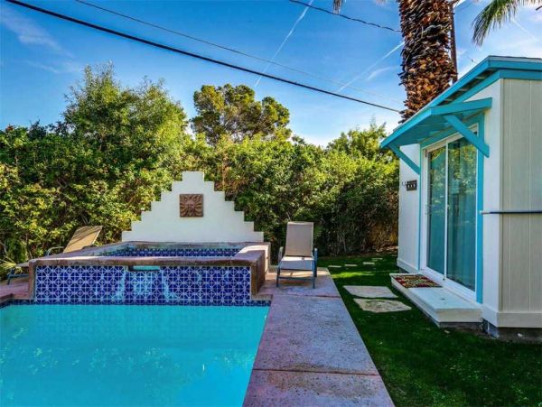 Palm Springs Home 948849