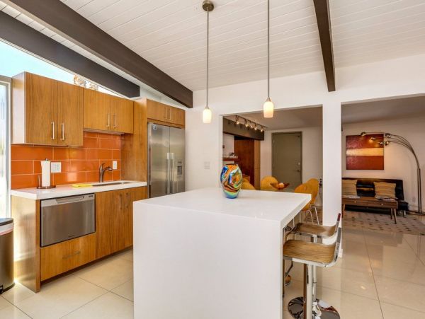 Palm Springs Home 948850