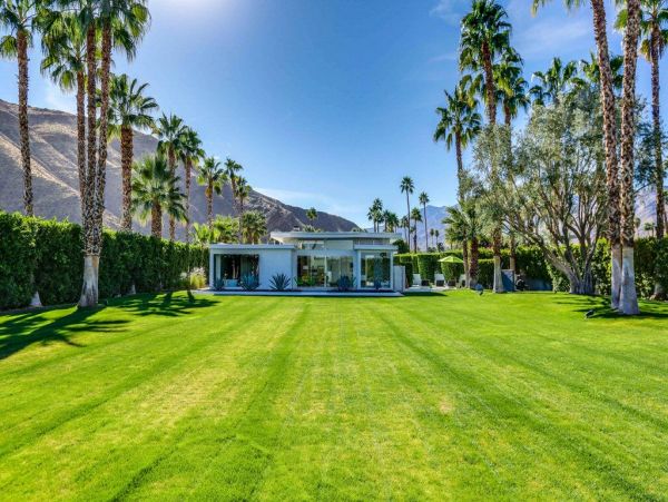 Palm Springs Home 948851
