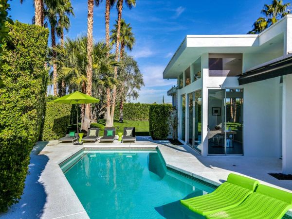 Palm Springs Home 948851