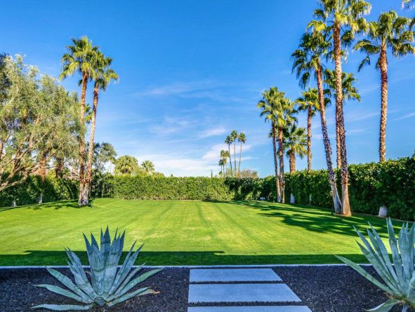 Palm Springs Home 948851