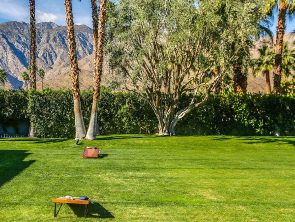 Palm Springs Home 948851