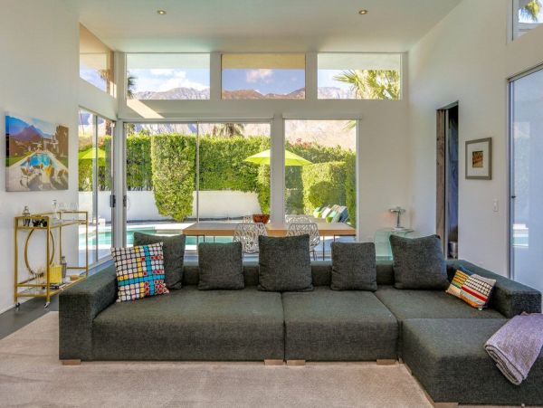 Palm Springs Home 948851