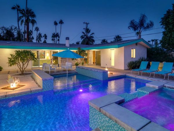 Palm Springs Home 948852