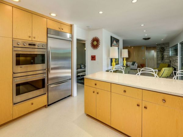Palm Springs Home 948852
