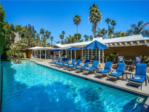 Palm Springs Home 948853