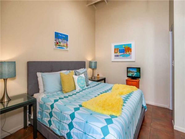 Palm Springs Home 948853