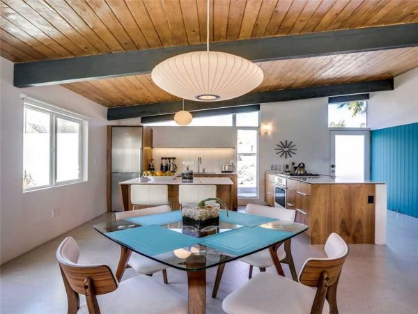 Palm Springs Home 948855
