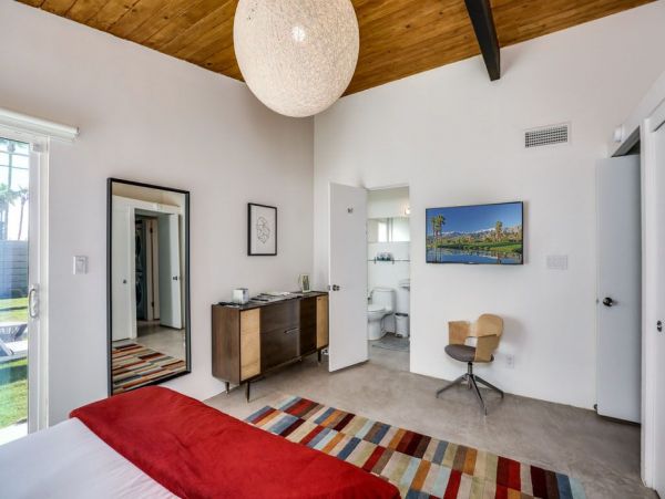 Palm Springs Home 948855