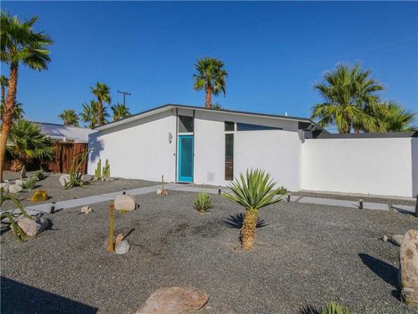 Palm Springs Home 948855