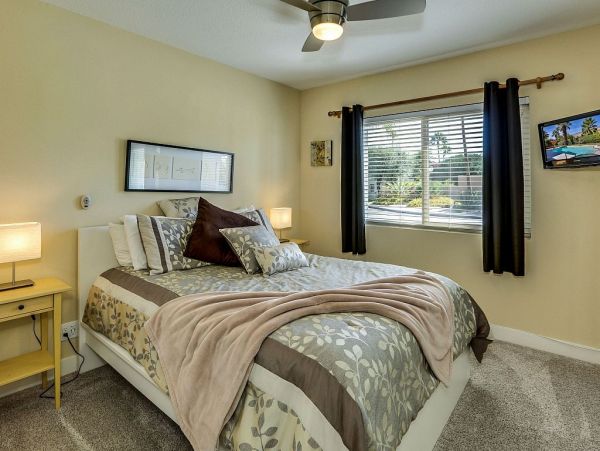 Palm Springs Home 948856