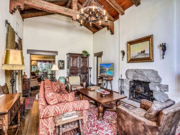 Palm Springs Home 948857