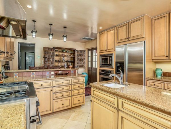 Palm Springs Home 948857
