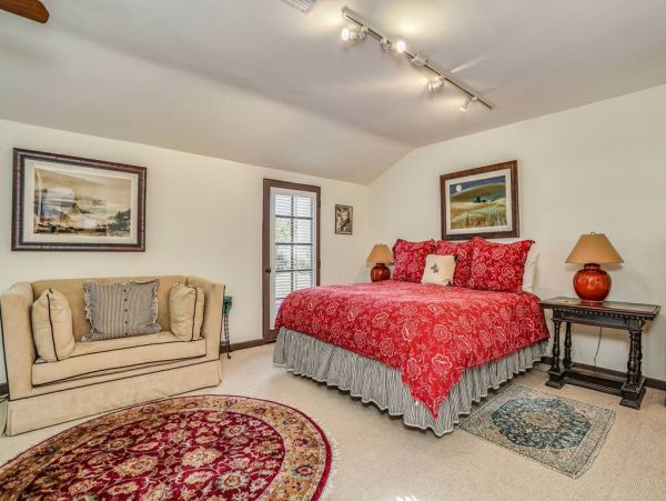 Palm Springs Home 948857