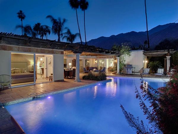 Palm Springs Home 948858