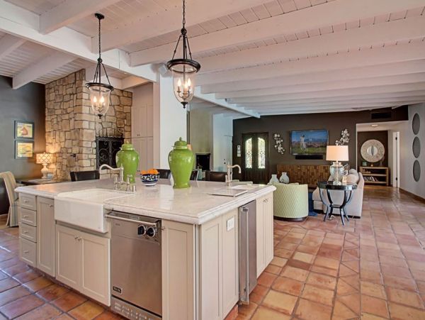 Palm Springs Home 948858