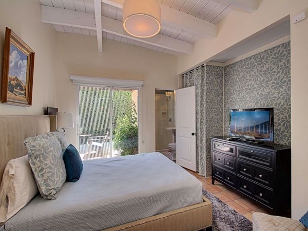 Palm Springs Home 948858