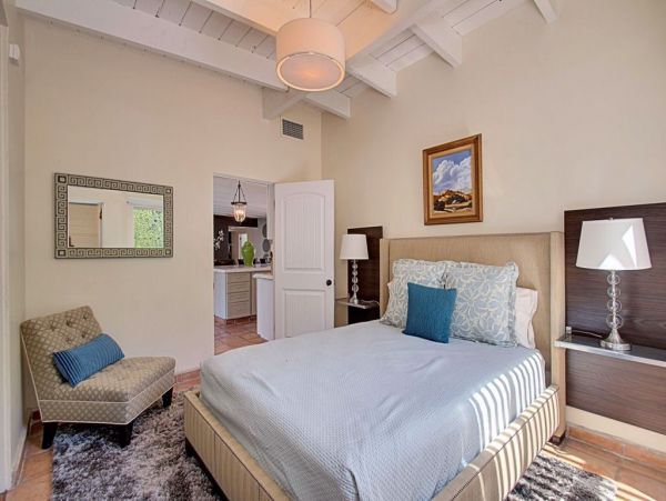 Palm Springs Home 948858