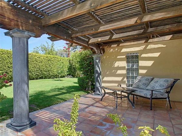 Palm Springs Home 948858