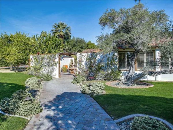 Palm Springs Home 948860