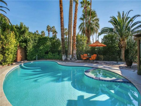 Palm Springs Home 948860